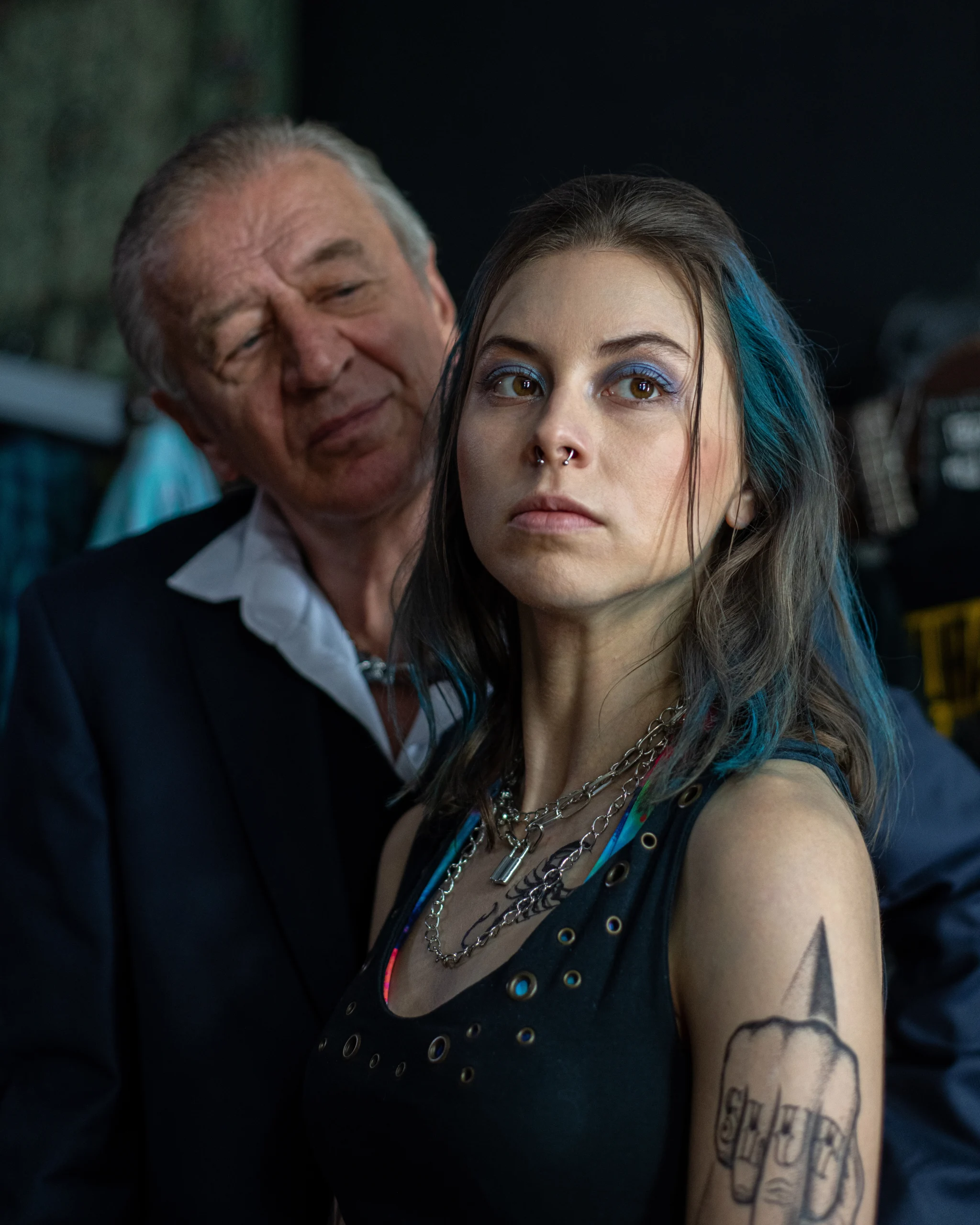 Mucsi Zoltán and Döbrösi Laura in The Deal